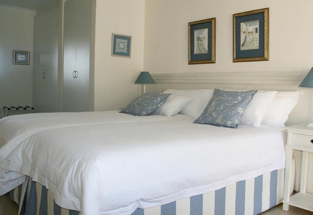 Bed and Breakfast Majorca House Сомерсет-Уэст Номер фото